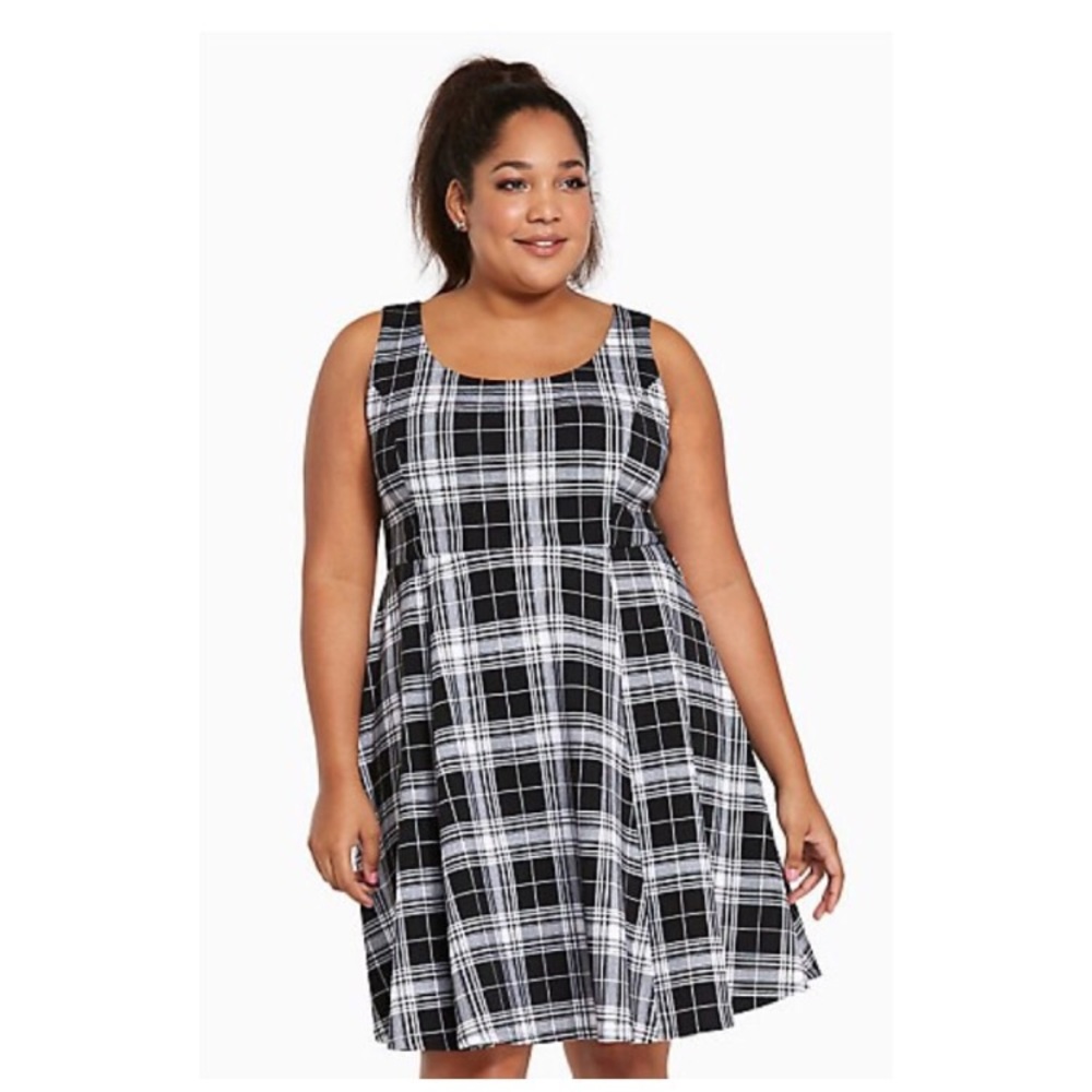 Torrid 2X Plaid Skater textured dress